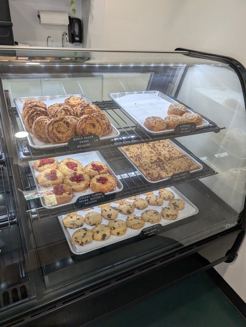 Why This Door County Bakery Deserves A Spot on Your Itinerary