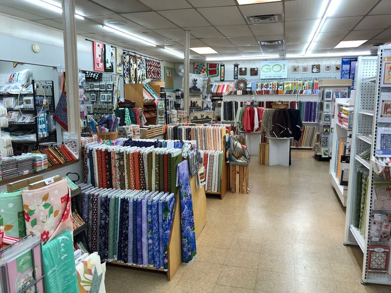 Loose Threads Quilt Shop