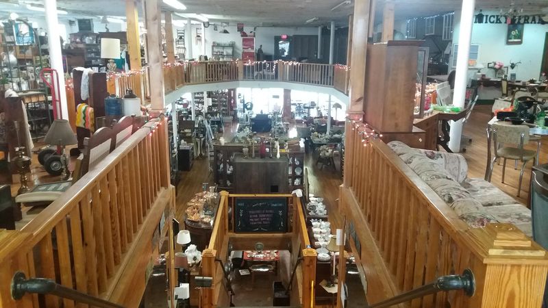 Clinton Antique Mall