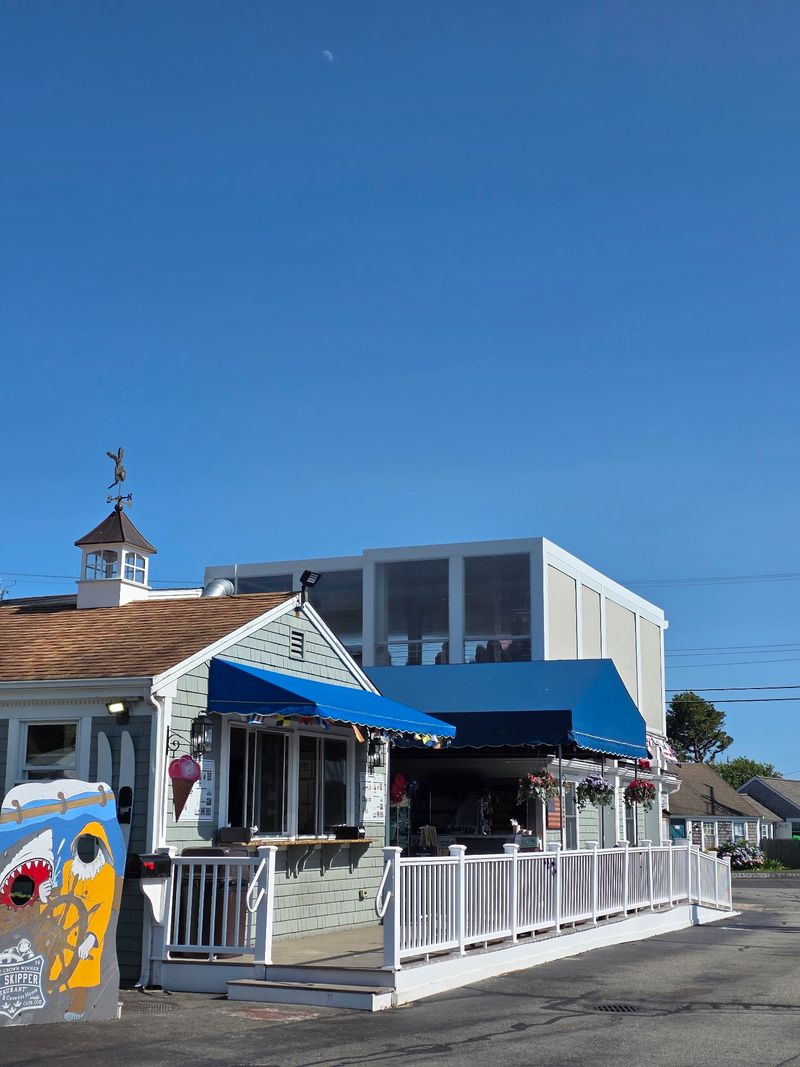 The Skipper Restaurant And Chowder House