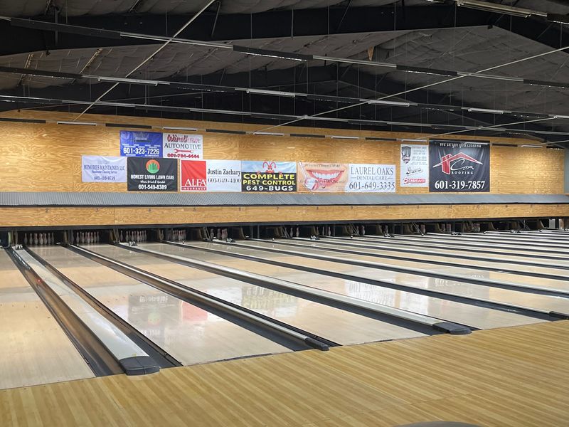 Country Lanes Bowling, Laurel, MS