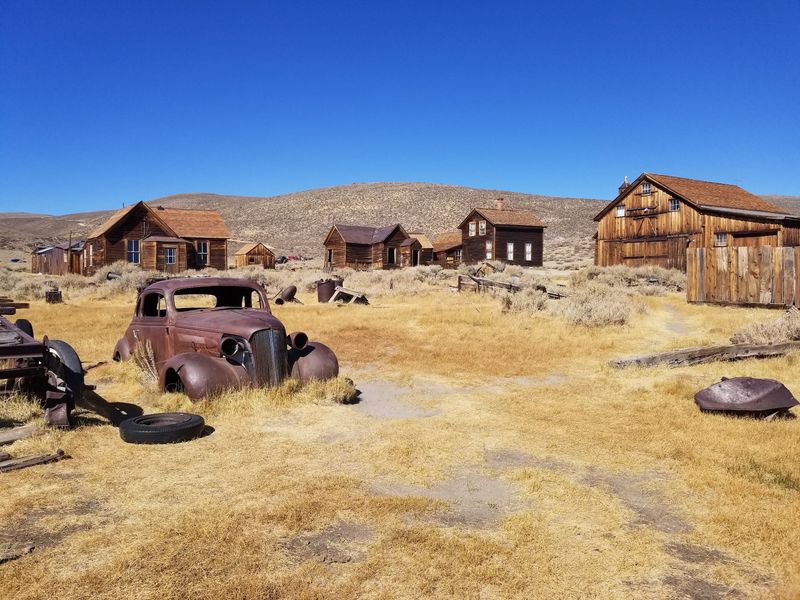 Origins Of Desert Mining Communities