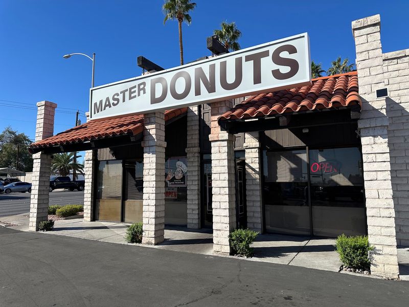A Strip-Mall Counter On East Desert Inn Road
