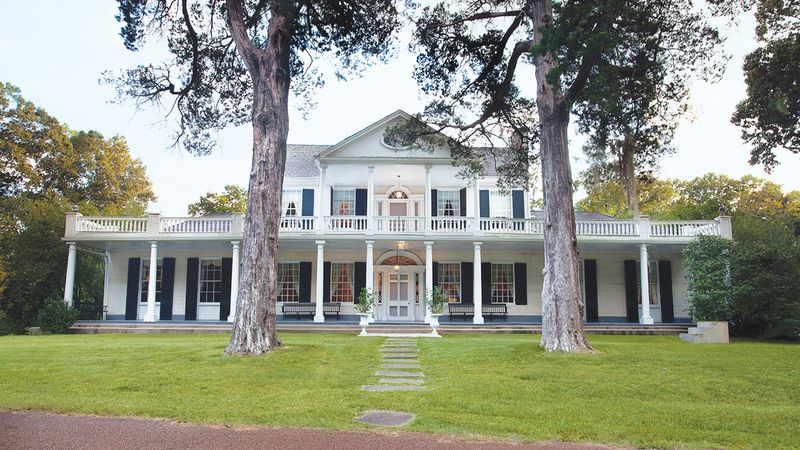 A Mansion That Wears Its Centuries Well