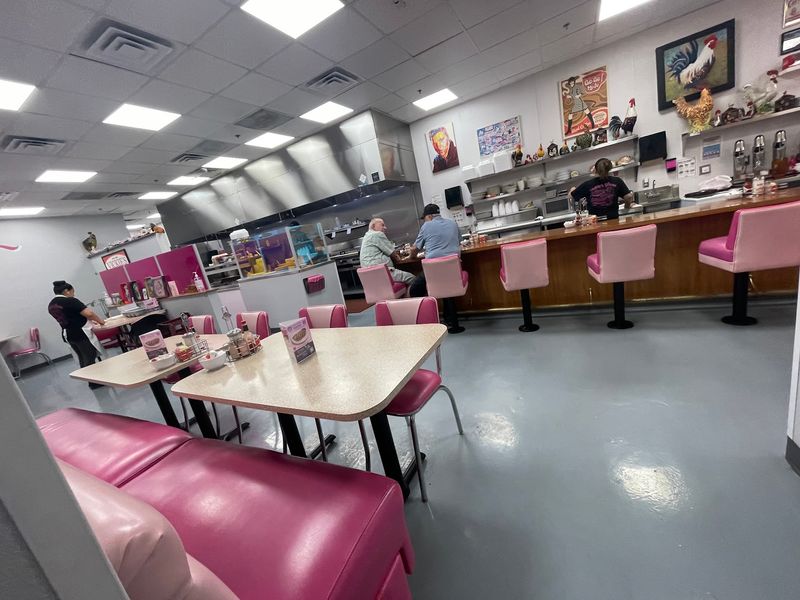 A Diner With Real Roots In The Neighborhood