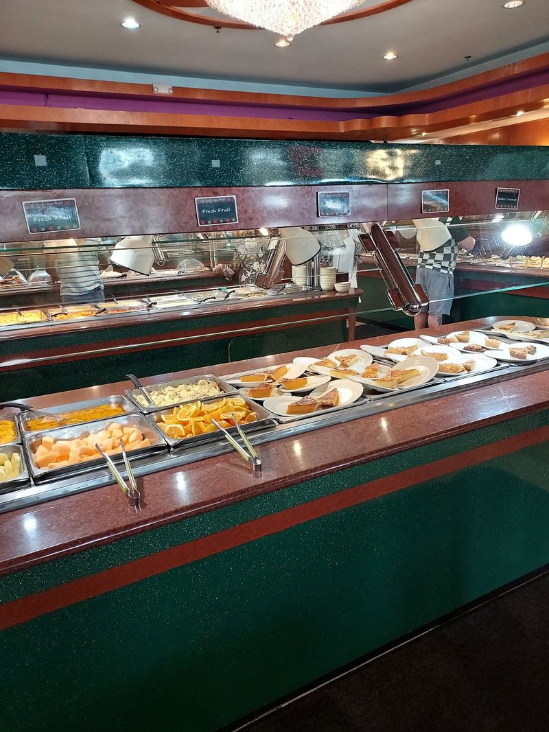 A Buffet Built Around Southern Comfort