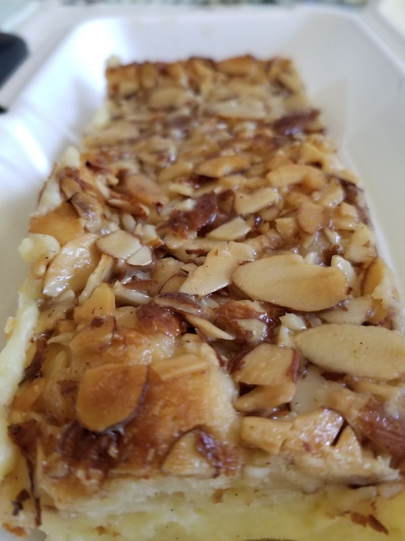 Bienenstich Is The Star Of The Pastry Case