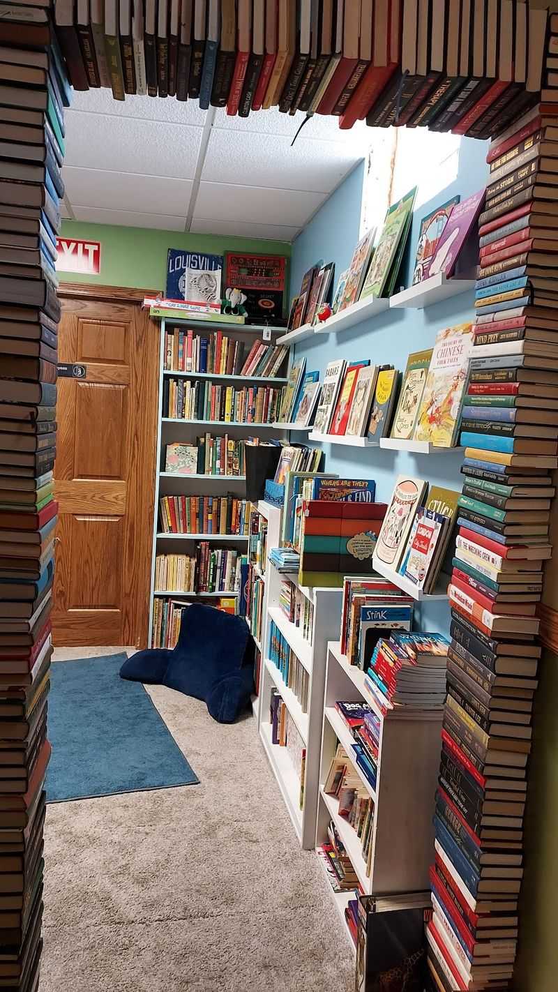 Small Rooms That Keep Leading Somewhere New