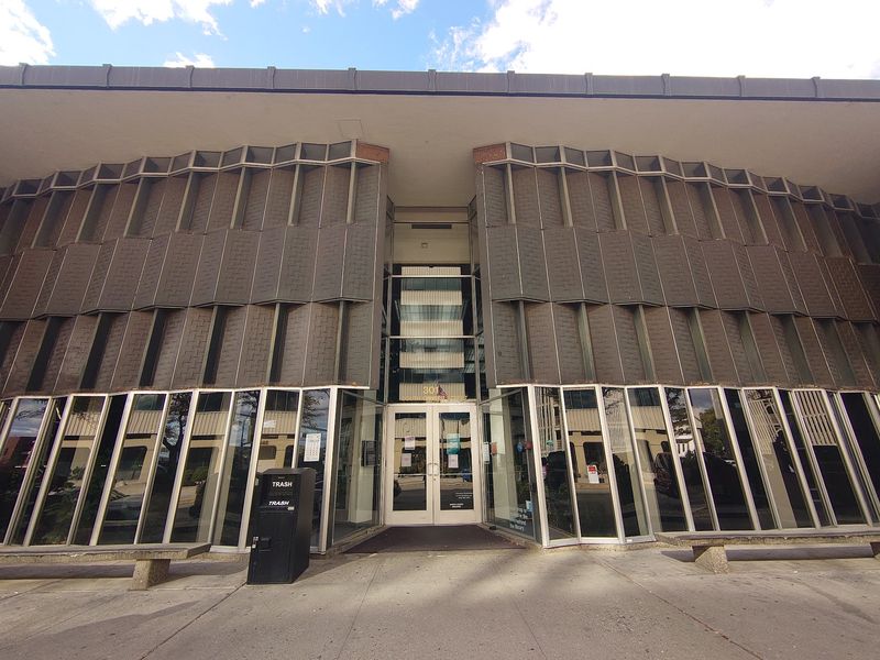 A Mid-Century Landmark on South Center Street