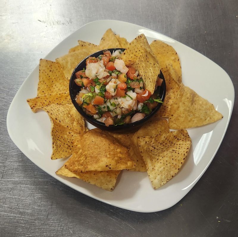 Handmade Chips And Salsa Set The Tone