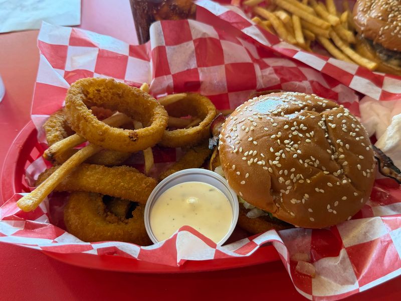 A Burger That Earned Its Reputation
