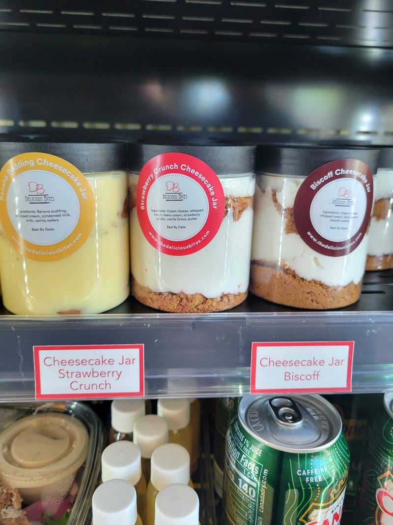 Cheesecake Jars That Travel Better Than Any Slice