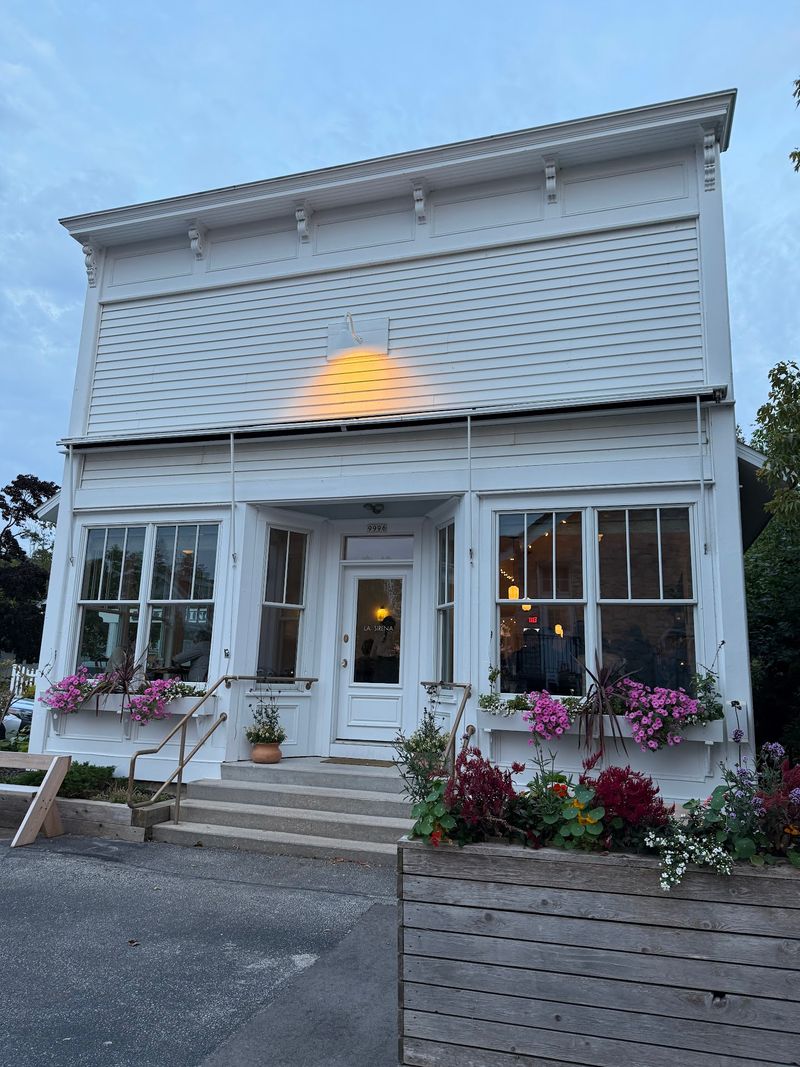 A Little Restaurant With A Big Reputation