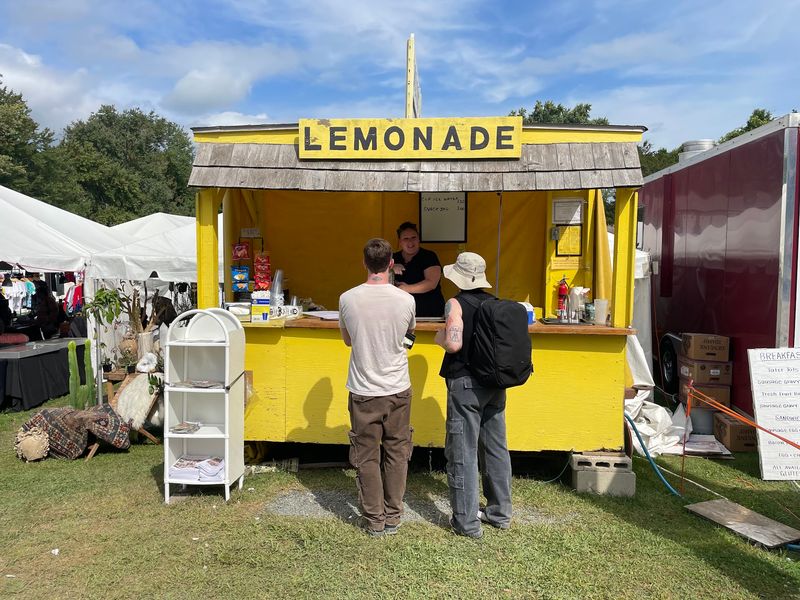 Food Trucks Fuel The Hunt