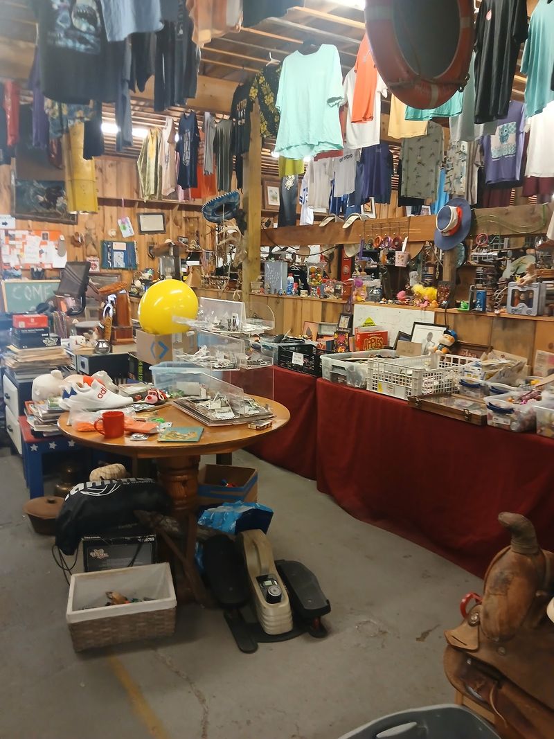 THE CHERRY PANDA COLLECTABLES AND FLEA, Laurel, MS