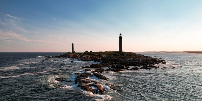 Camping, Moorings, And Kayak Crossings