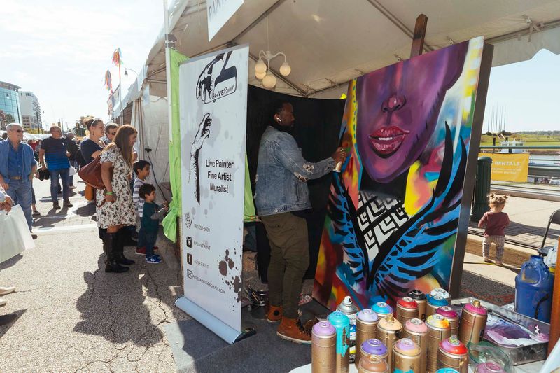 Food Vendors And A Four-State Crowd