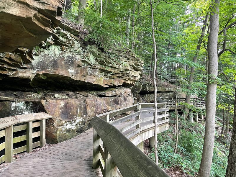 The Upper Deck and Its Accessible Approach