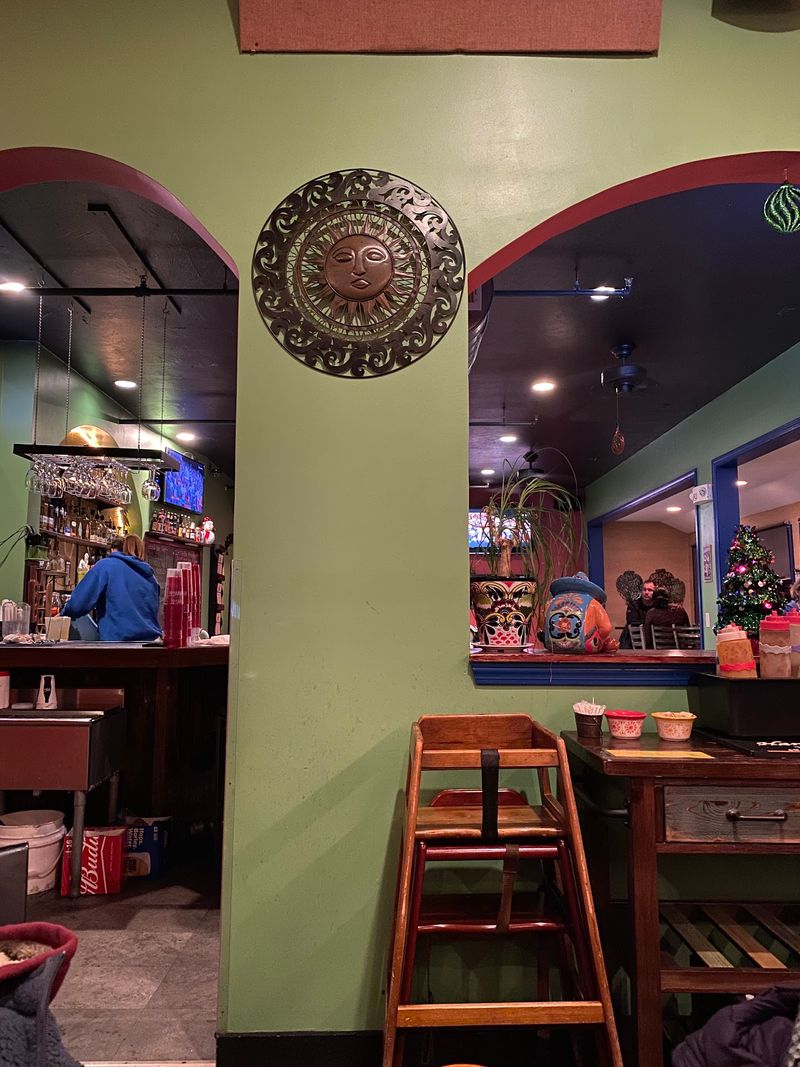 Family-Friendly Atmosphere And Dining Experience