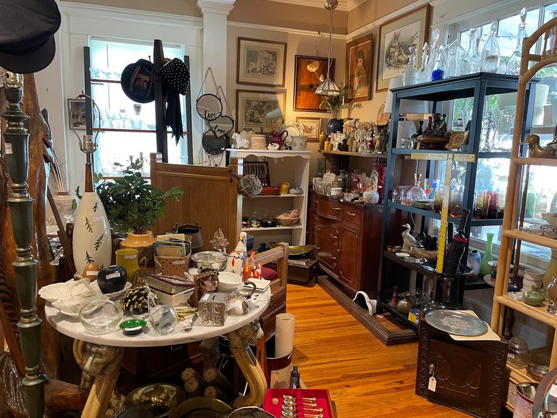 Antique Hunting On Rutherford Street