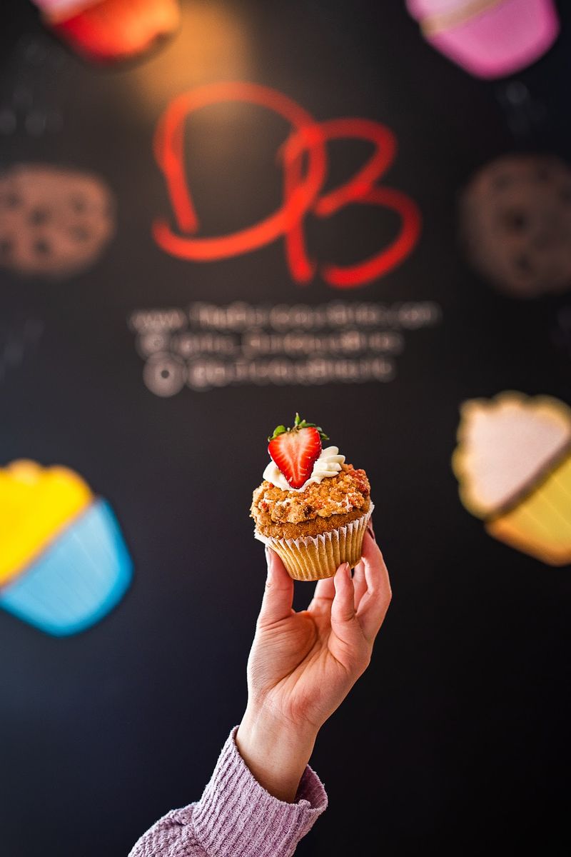 Cupcakes Small Enough To Slip Into Any Bag