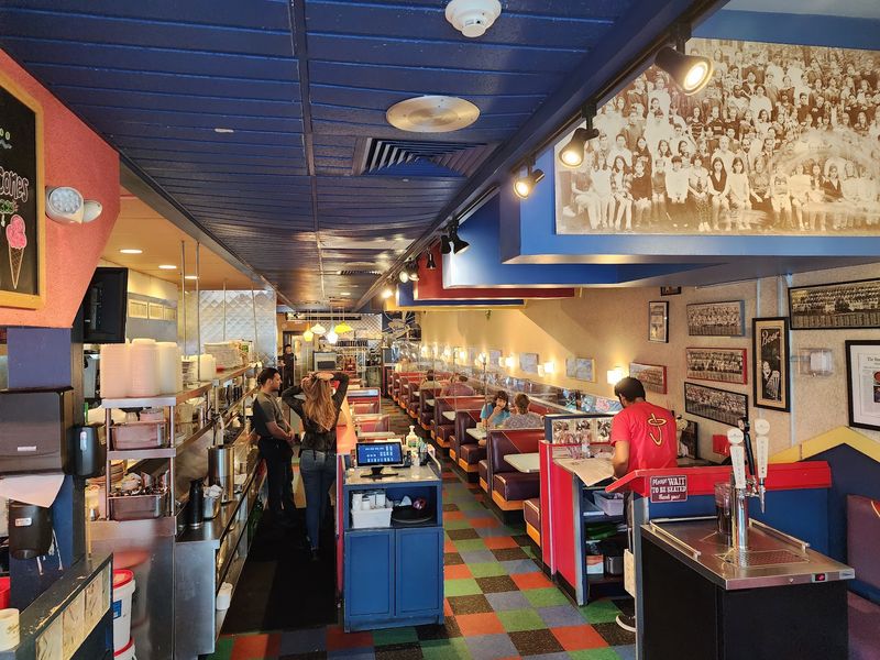 Johnny's Luncheonette