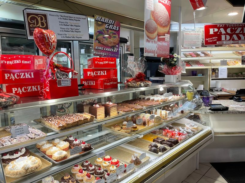 Deising's Bakery & Restaurant - Kingston
