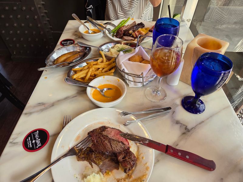 Friday Lunch Is The Smartest Deal On The Calendar