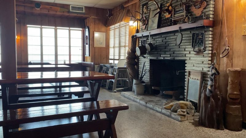 The Dining Room Few Expect