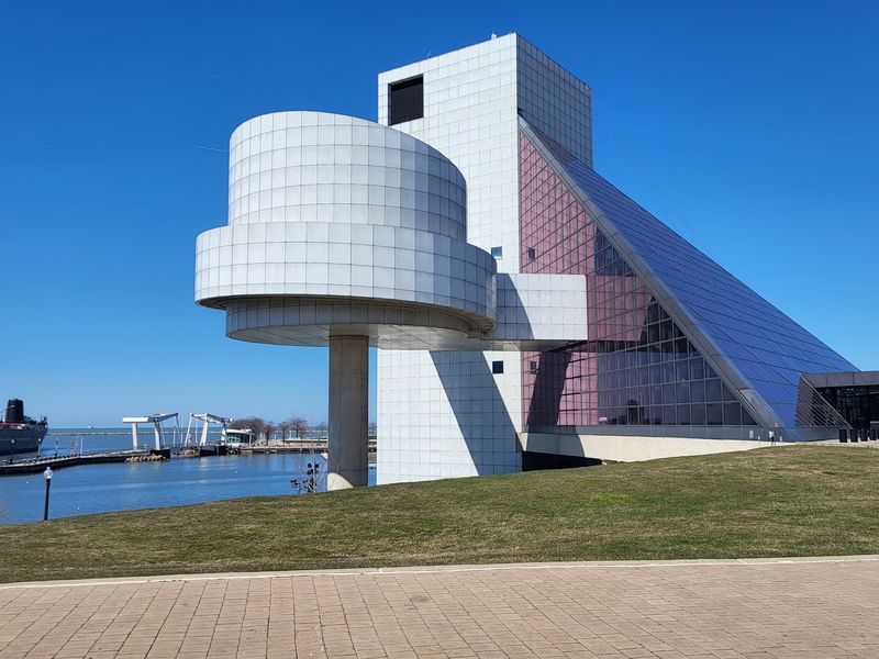 A Glass Pyramid on the Lake Erie Shoreline