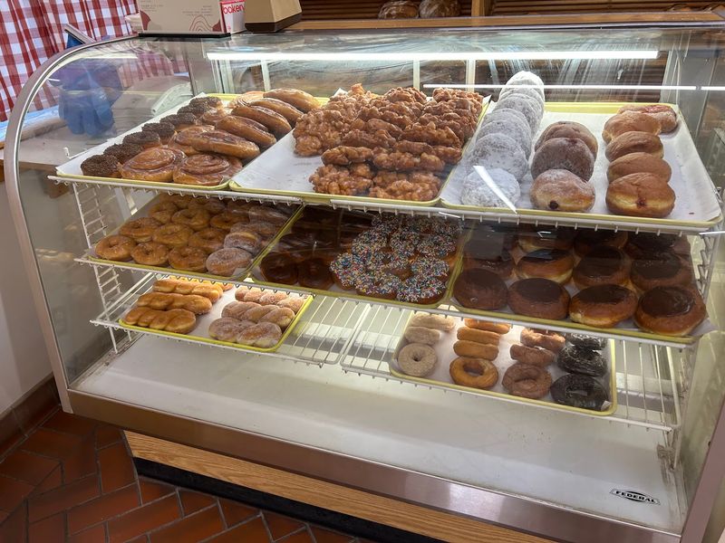 Polish Sweets Bring Babka, Chrusciki, And Poppyseed Rolls To The Counter