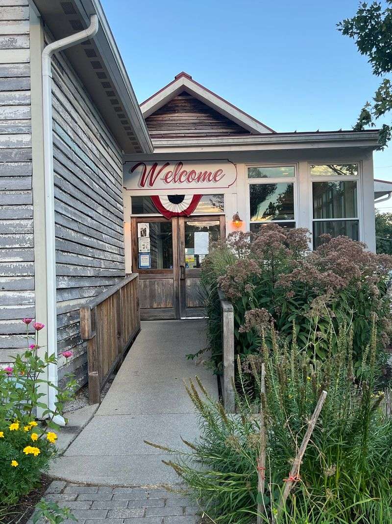 The Midway Bakery And Cafe