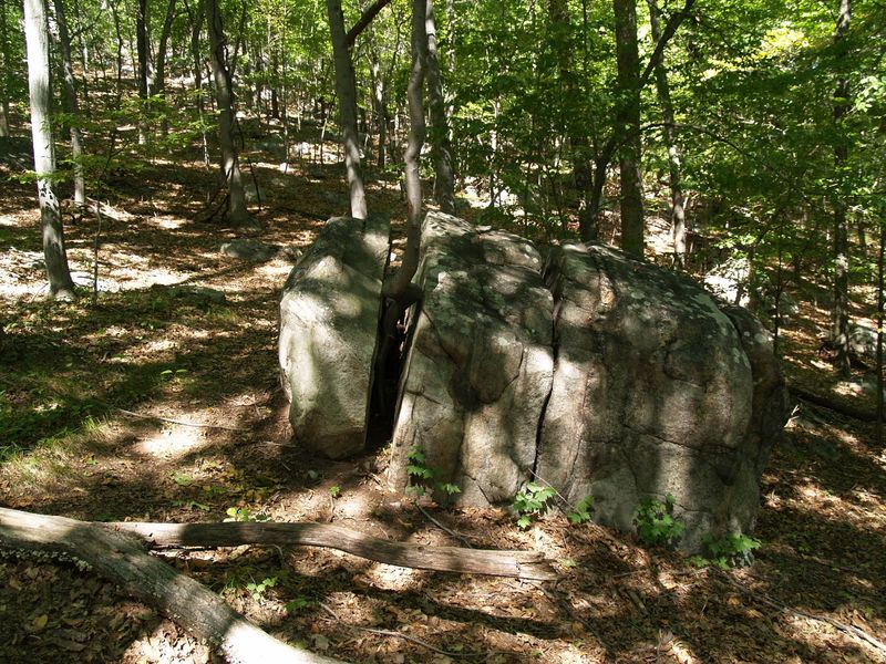 Pyramid Mountain Natural Historic Area