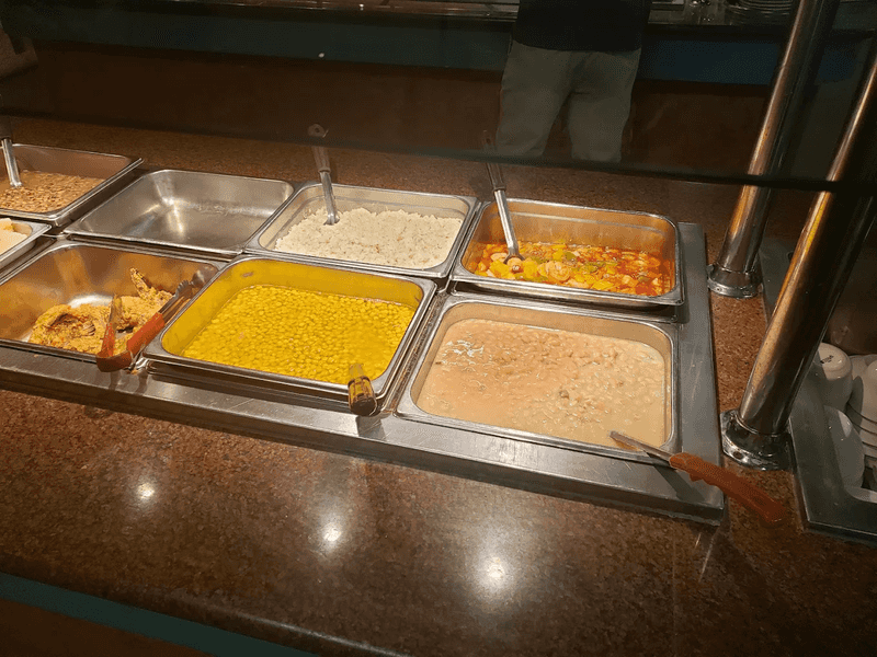 Time Your Visit Right For The Full Weekend Spread