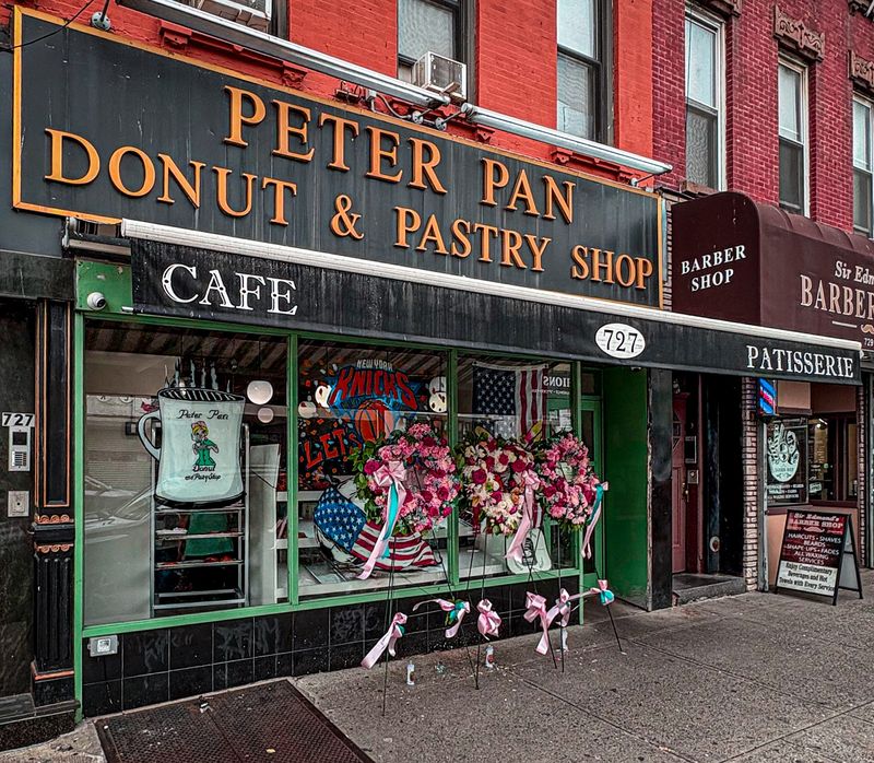 Peter Pan Donut & Pastry Shop - Greenpoint, Brooklyn