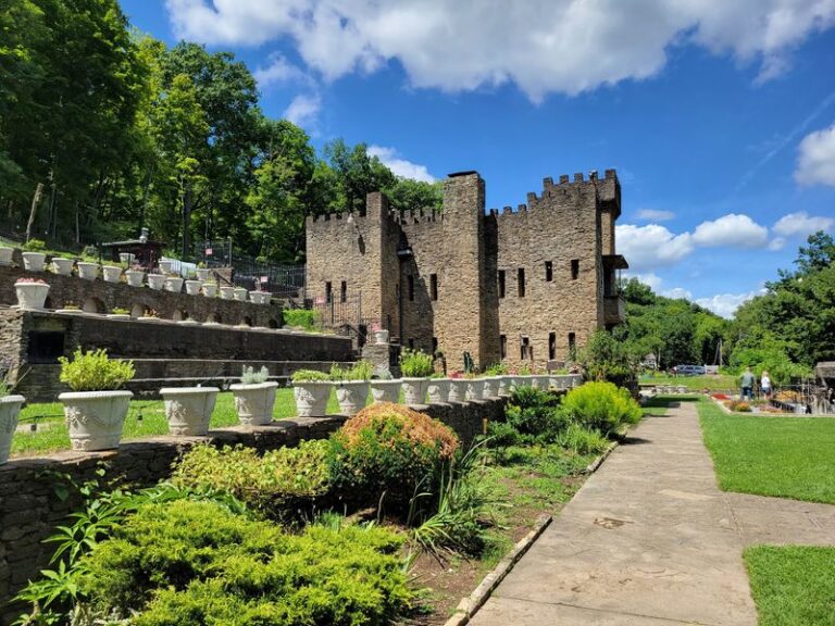 A Retired Scoutmaster Built A Castle In Loveland, Ohio, And Families Can Roam It