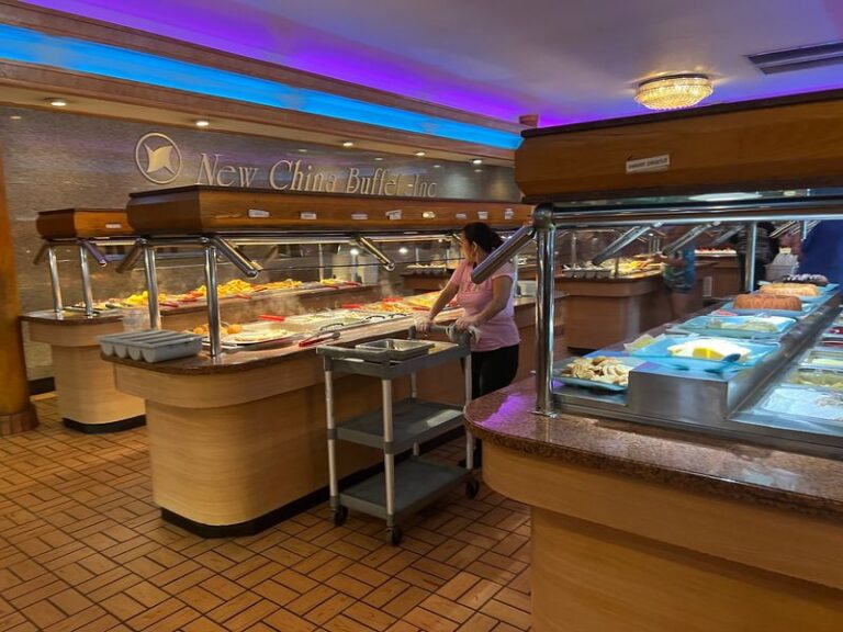 Mississippi Families Still Drive An Hour For These 7 Buffets Where A Full Plate Costs Less Than A Movie Ticket