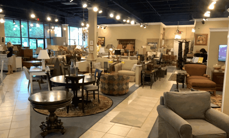 10 Enormous Tennessee Secondhand Shops Where $100 Furnishes A Whole Room
