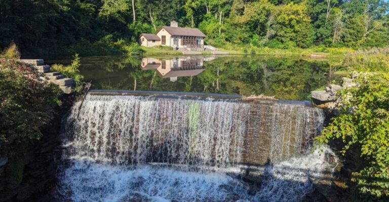 This Hidden Wisconsin Waterfall Trail Is A Peaceful Escape Just Outside Milwaukee
