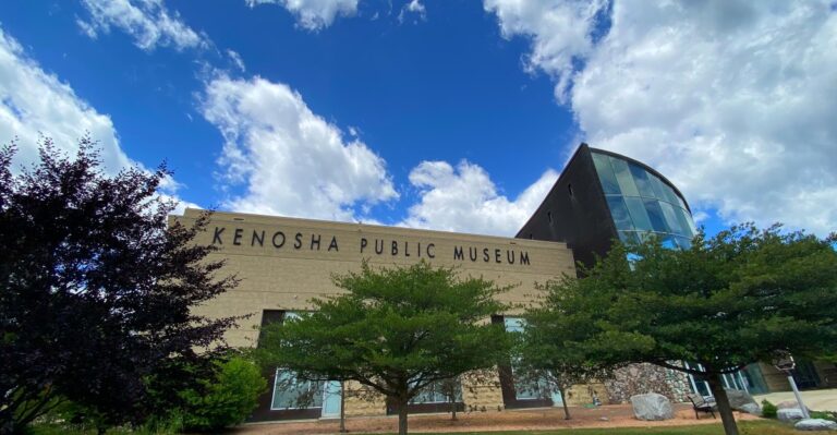 Mammoths And Ancient Seas Make This Wisconsin Museum Far More Fascinating Than You Might Expect