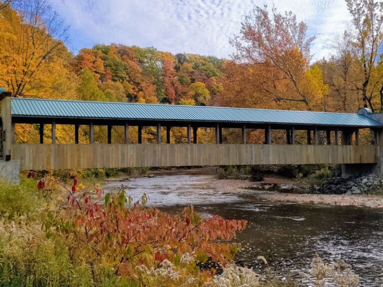 Families Walk Straight Through 6 Covered Bridges In Ashtabula County, Ohio