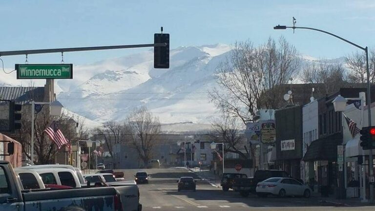 11 Quiet Nevada Towns Where Retirees Say A Fixed Income Still Stretches Far