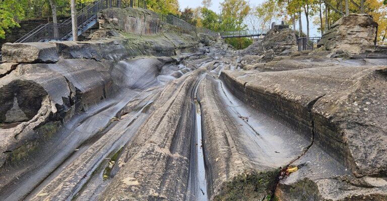 On Ohio’s Kelleys Island, Glaciers Left Limestone Grooves Deep Enough For Kids To Stand In