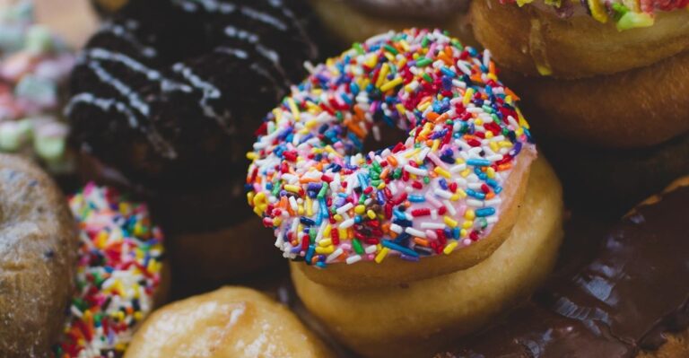 We Ranked 10 Ohio Donut Shops From Good To Surprisingly Addictive