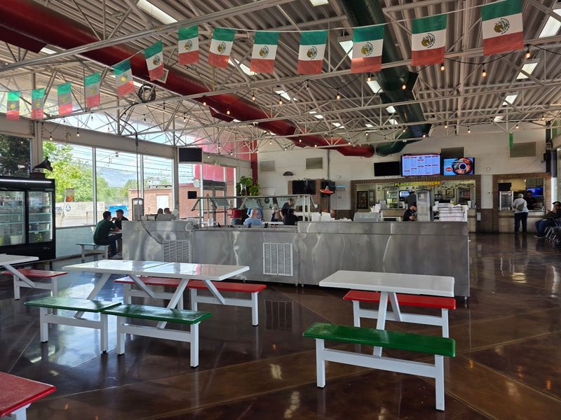 El Güero Canelo Restaurant