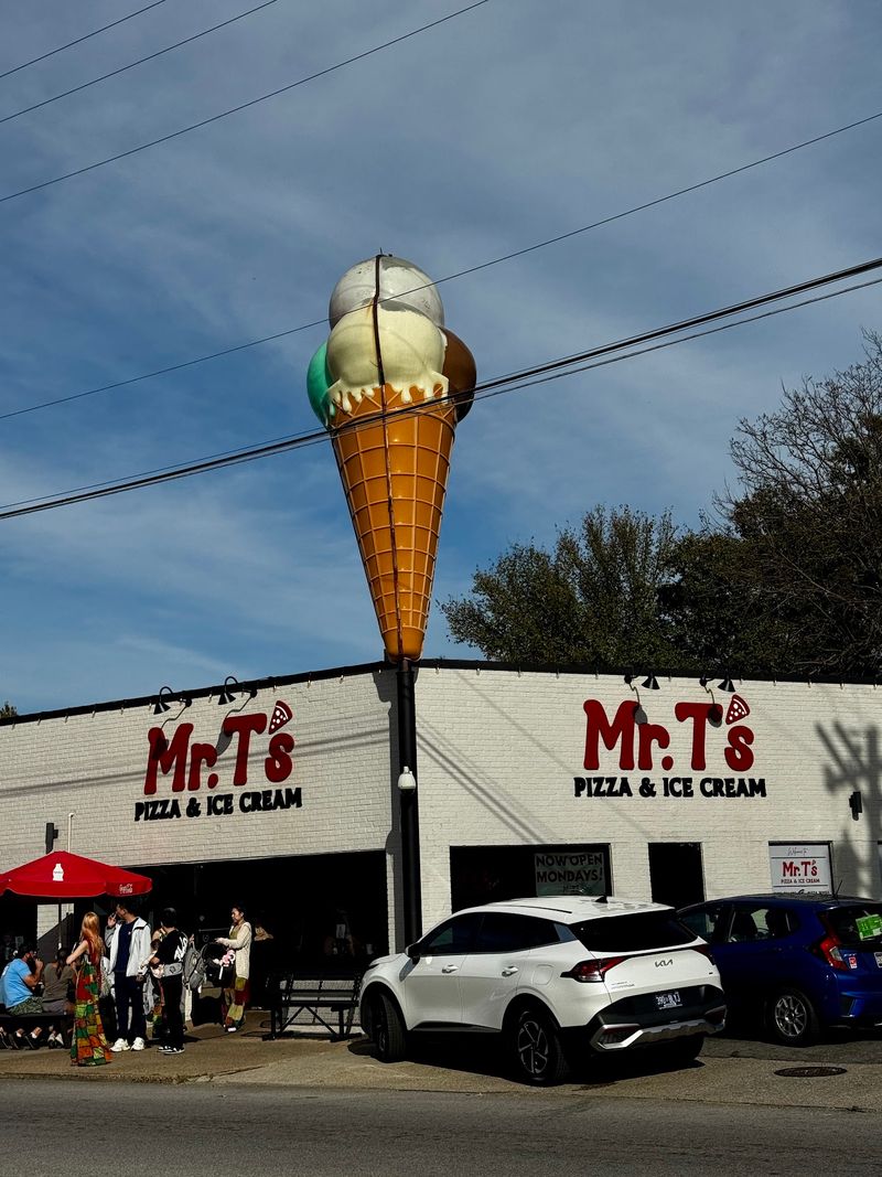 Mr. T's Pizza & Ice Cream