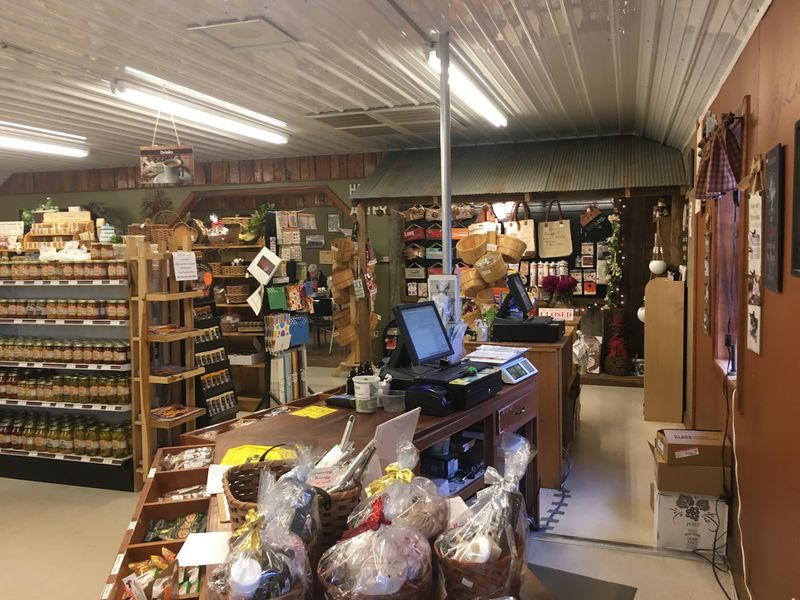 Yoders Country Store
