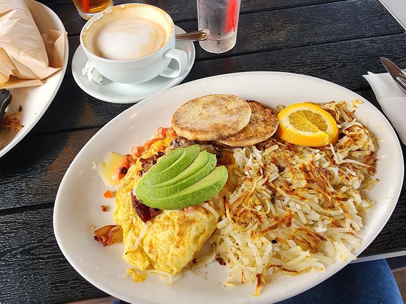 Pancakes, Omelets, And Biscuits Keep Things Gloriously Classic