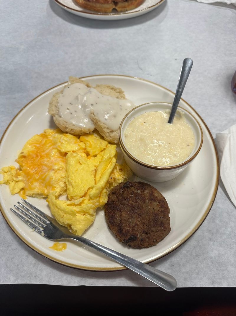 Early Doors and a Breakfast-First Reputation