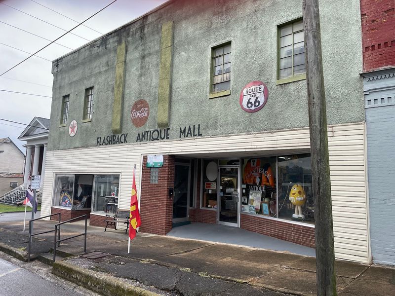 Treasure Hunting At Flashback Antique Mall